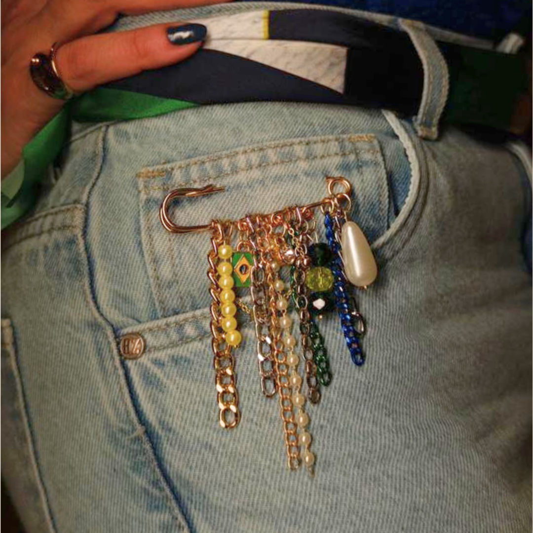 Broche