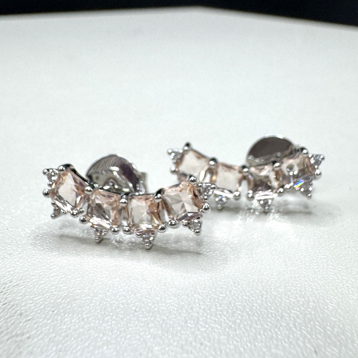 Ear Cuff Cristal Rosê