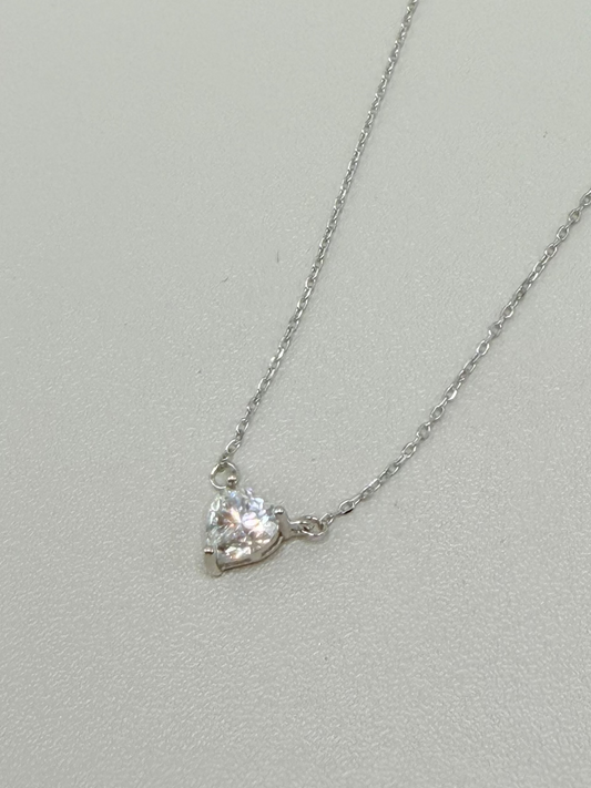 Gargantilha Moissanite Coração 6 mm - 40 cm com extensor